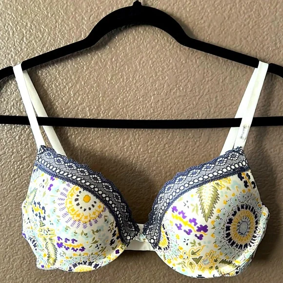 Calvin Klein bra - Picture 2 of 6